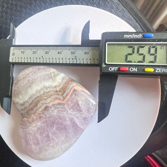 Amethyst Crazy Lace Heart with Stand‎ - Picture 7 of 11